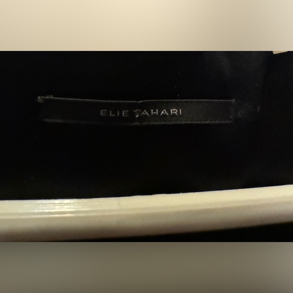 Designer Elle Tahari special dress for showing off your figure!